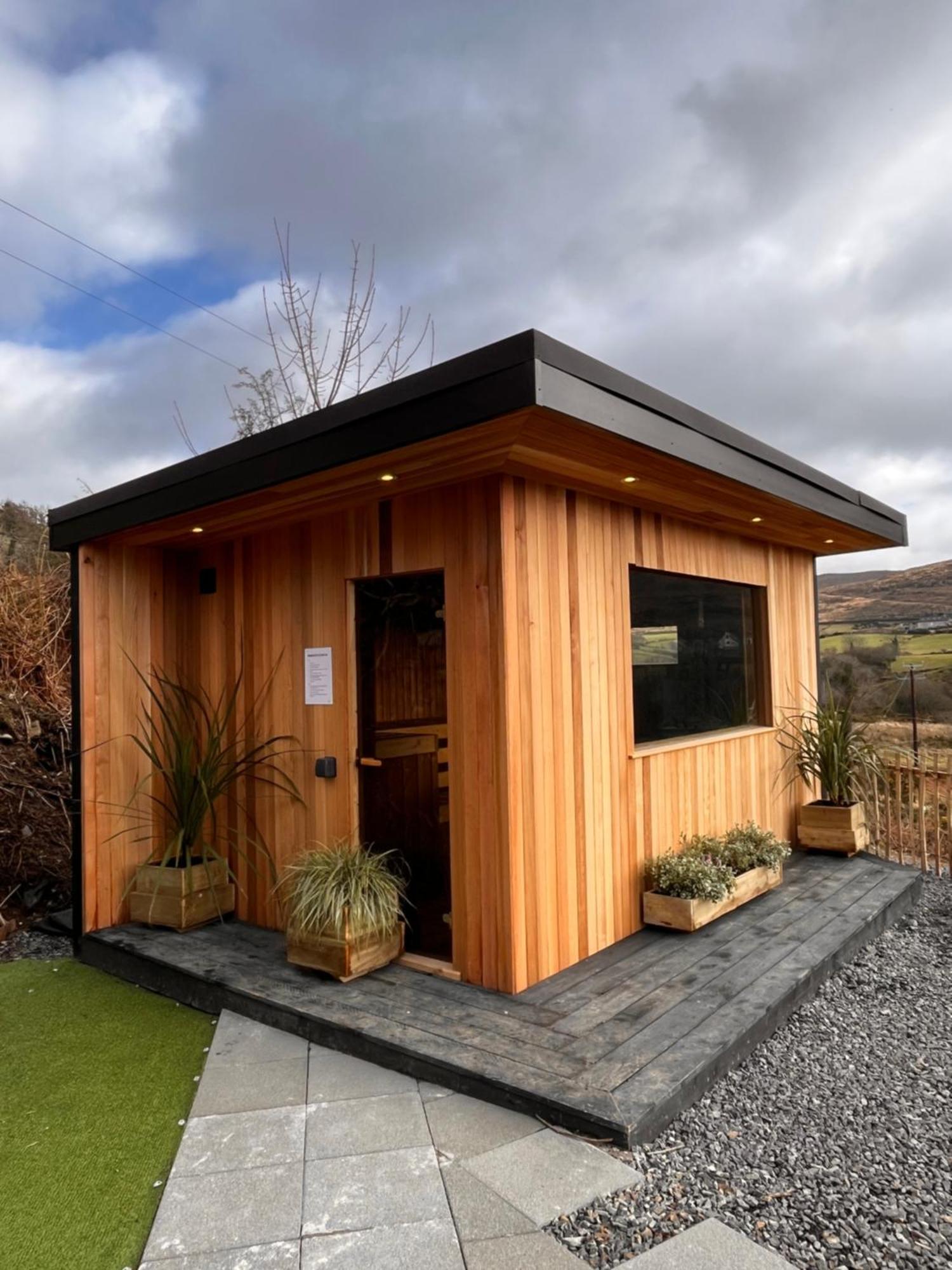 Rostrevor Mountain Lodge - Glamping Pods - Revive Sauna & Hot Tubs Extérieur photo