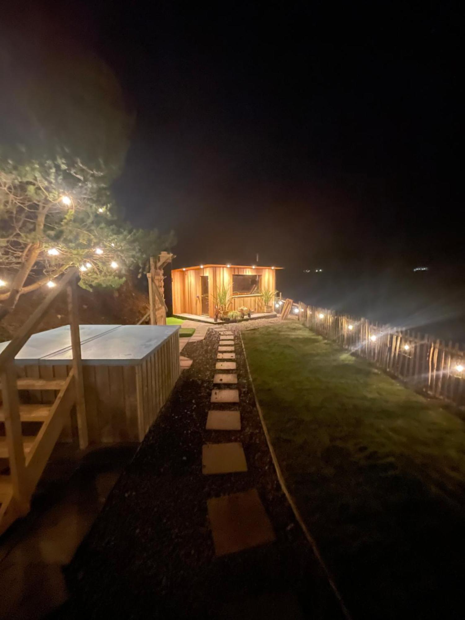 Rostrevor Mountain Lodge - Glamping Pods - Revive Sauna & Hot Tubs Extérieur photo