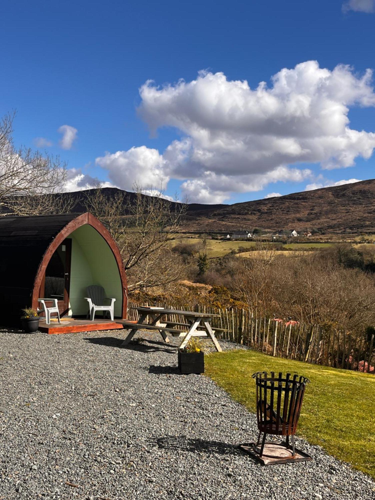 Rostrevor Mountain Lodge - Glamping Pods - Revive Sauna & Hot Tubs Extérieur photo